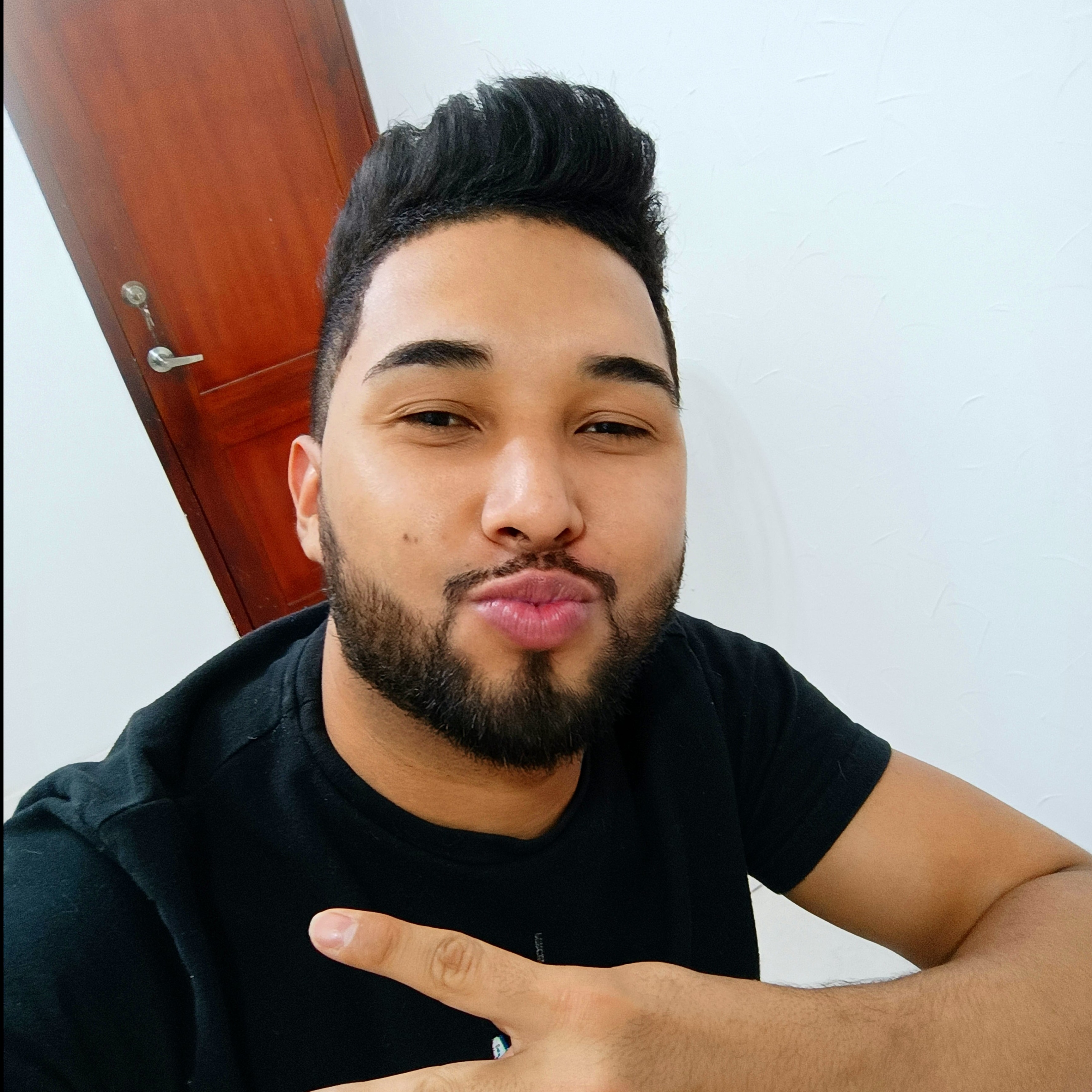 loverfans Alain_21cm profile photo. Alain_21cm 10