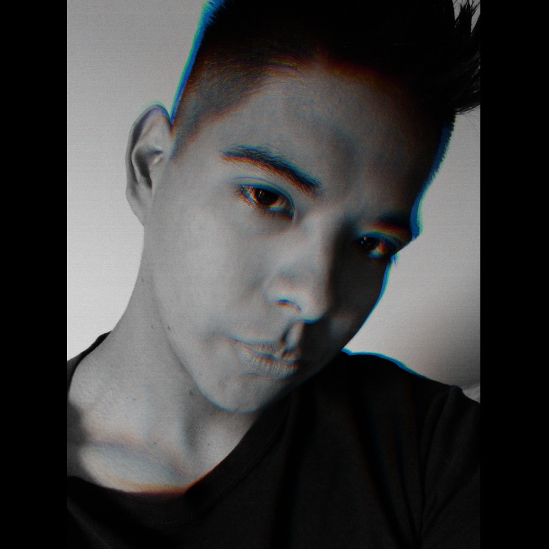 loverfans Albert0 profile photo. Albert0 2