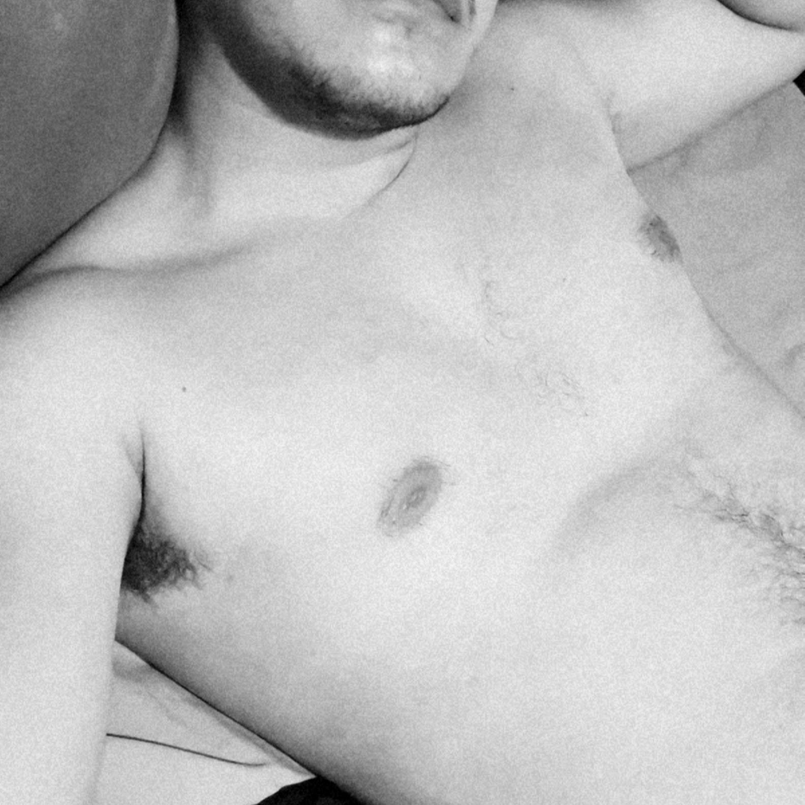 loverfans Aston Kriu profile photo. Aston Kriu 3