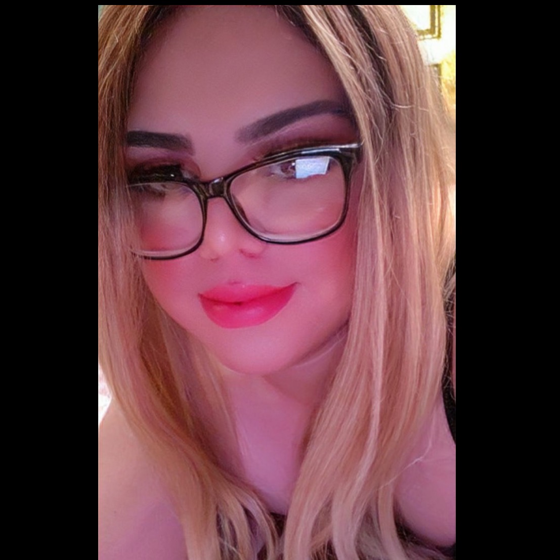 loverfans KyaraEstda profile photo. KyaraEstda 24