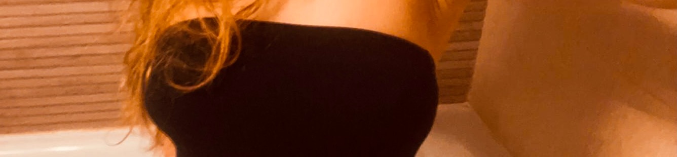 loverfans LittlePinguOF profile banner