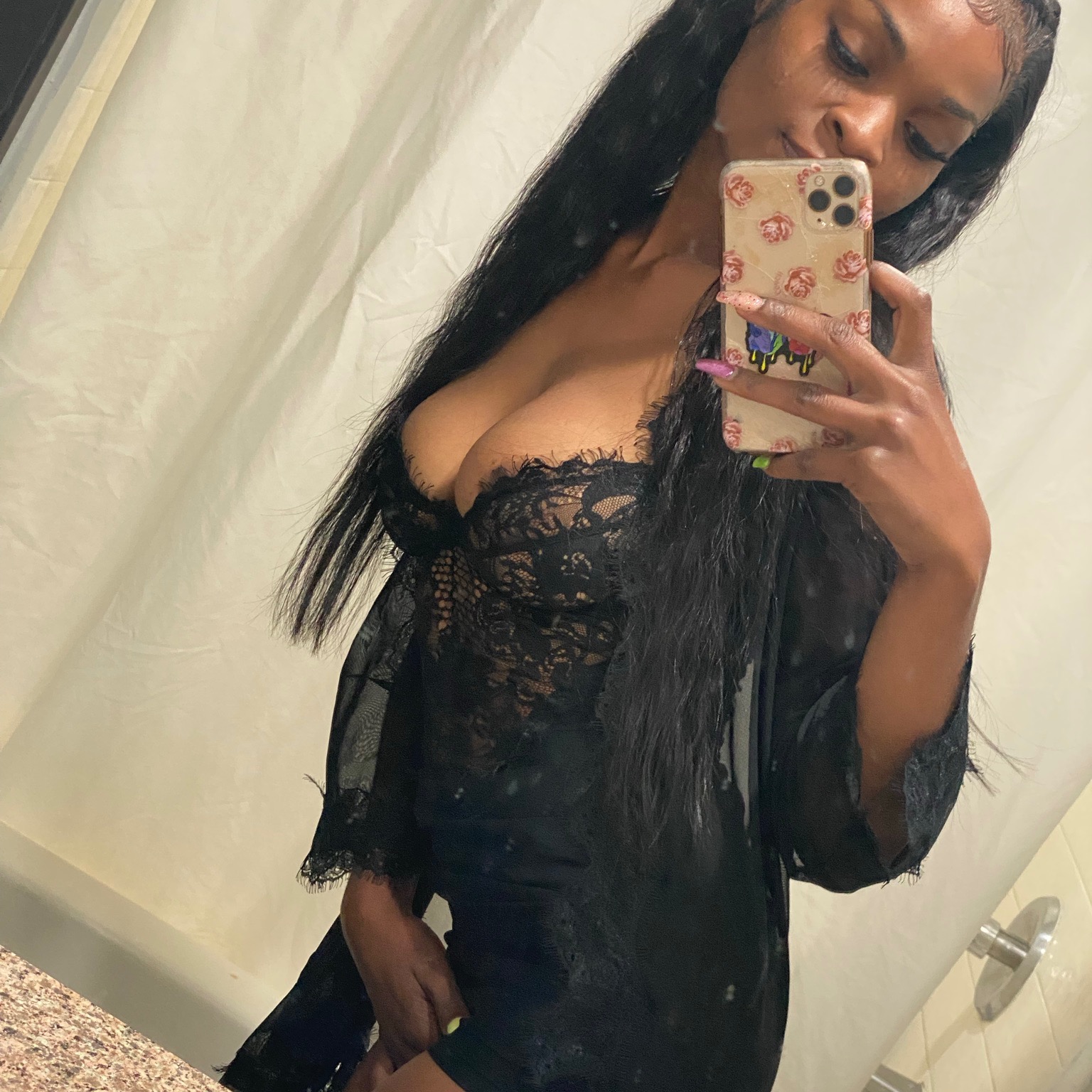 loverfans LolaB profile photo. LolaB 2