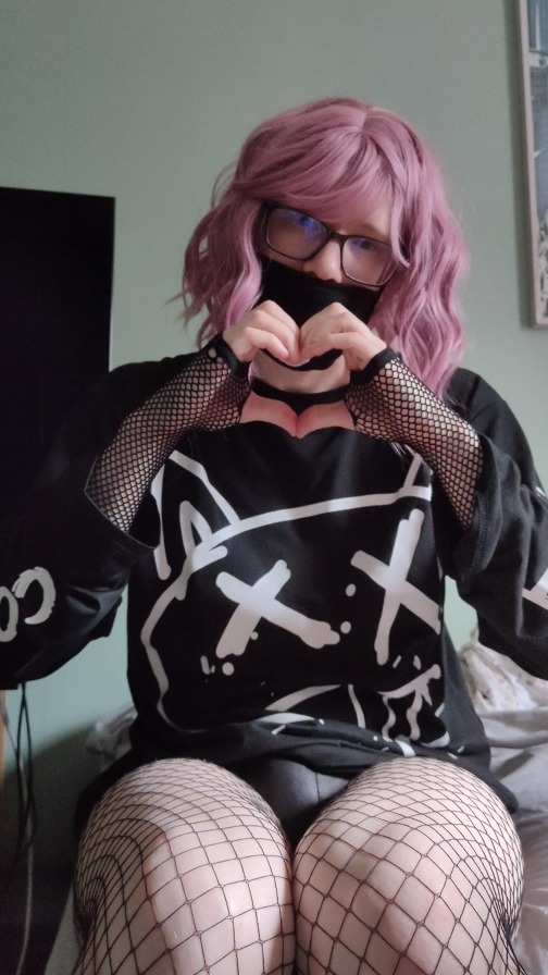 loverfans Miolee profile photo. Miolee 15