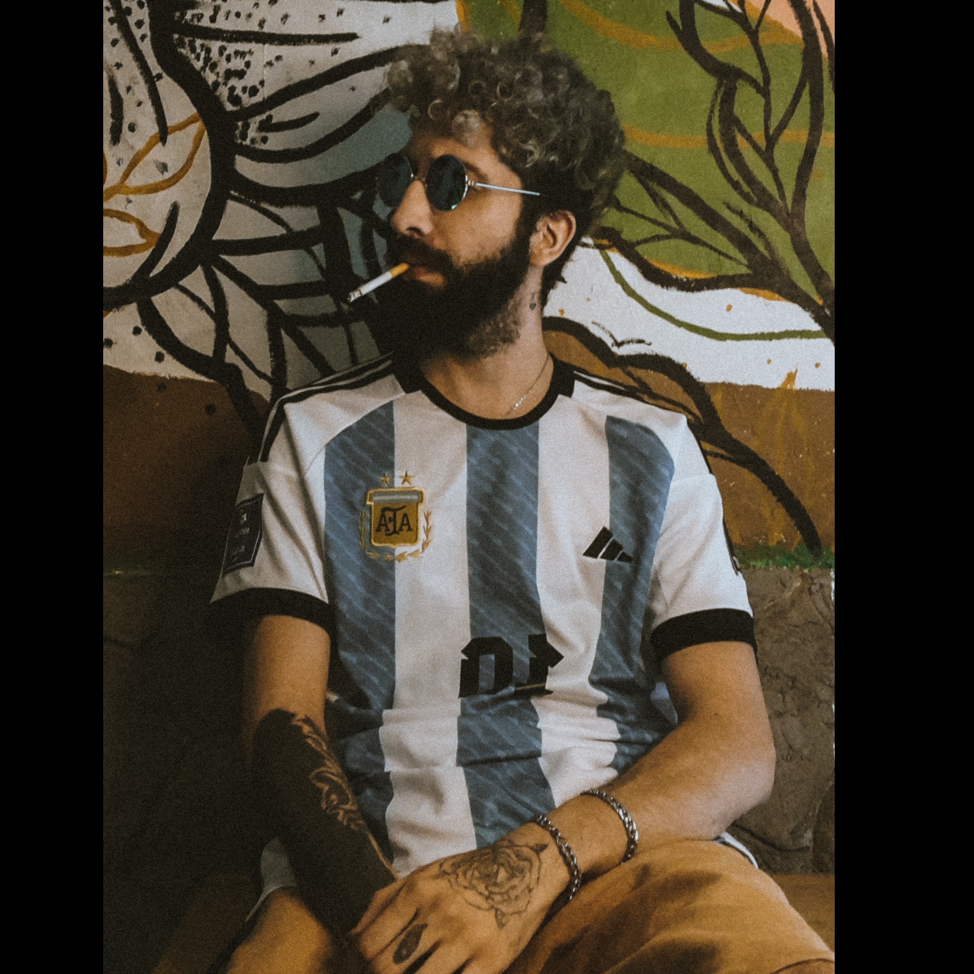 loverfans MrNob0dy profile photo. MrNob0dy 27