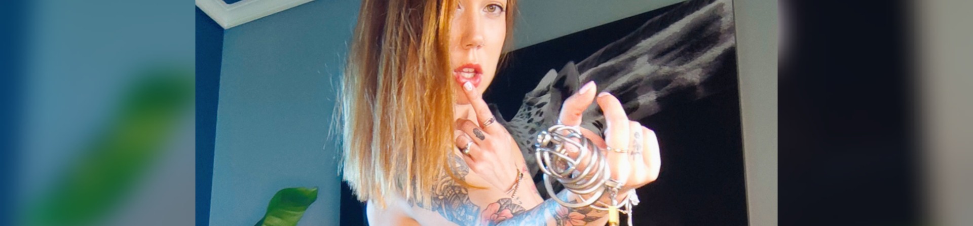 loverfans Miss Scarlett FinDom profile banner