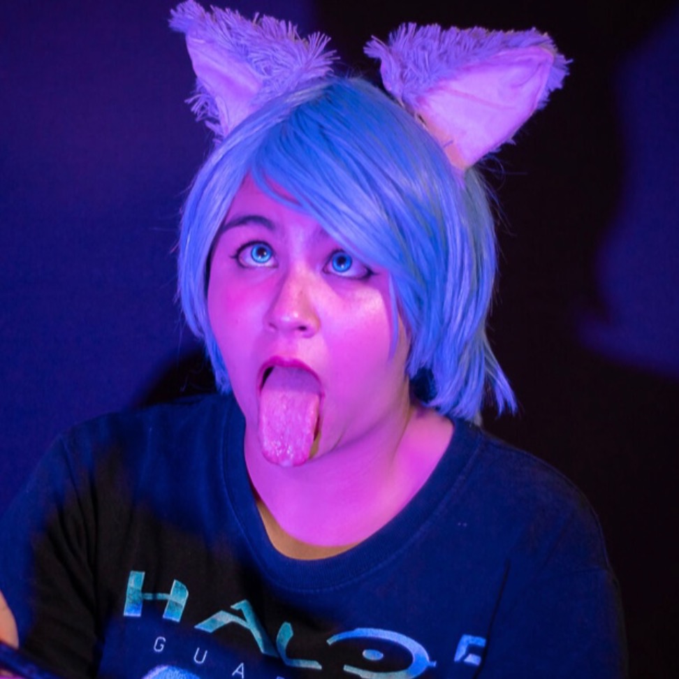 loverfans Nia_M profile photo. Nia_M 3