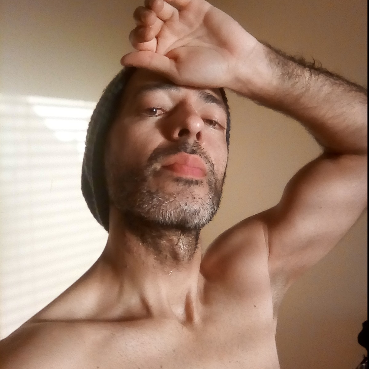 loverfans Partisan profile photo. Partisan 12