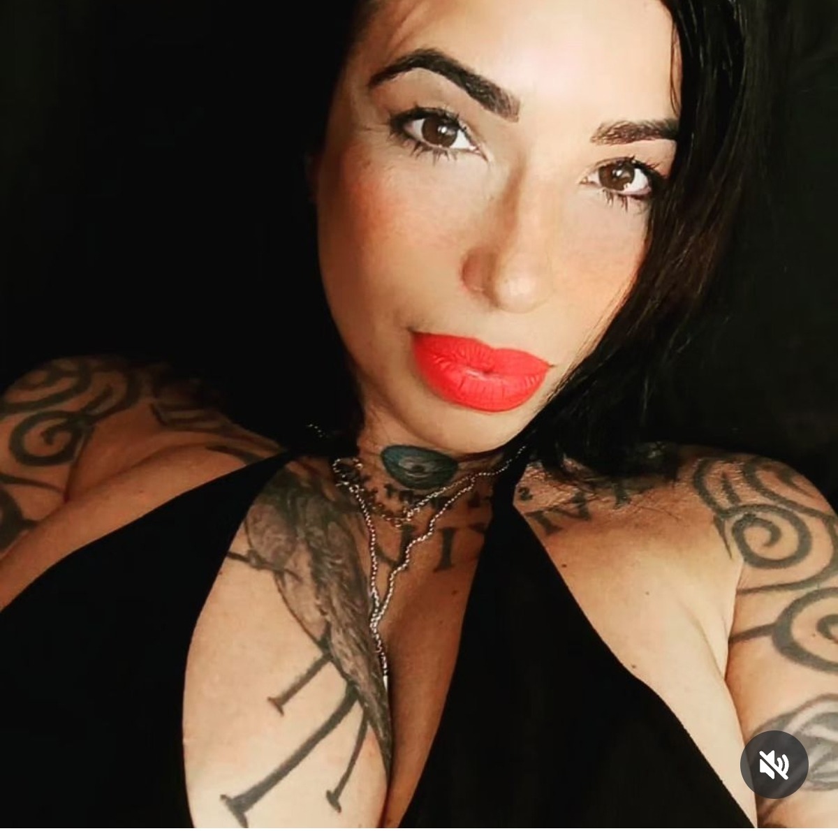 loverfans Sandra G profile photo. Sandra G 13