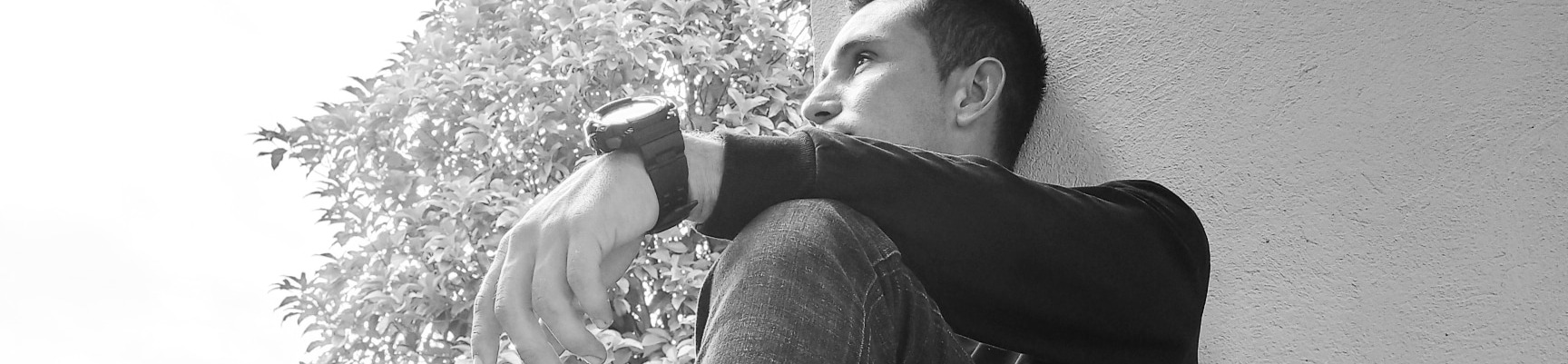 loverfans Snithc white profile banner