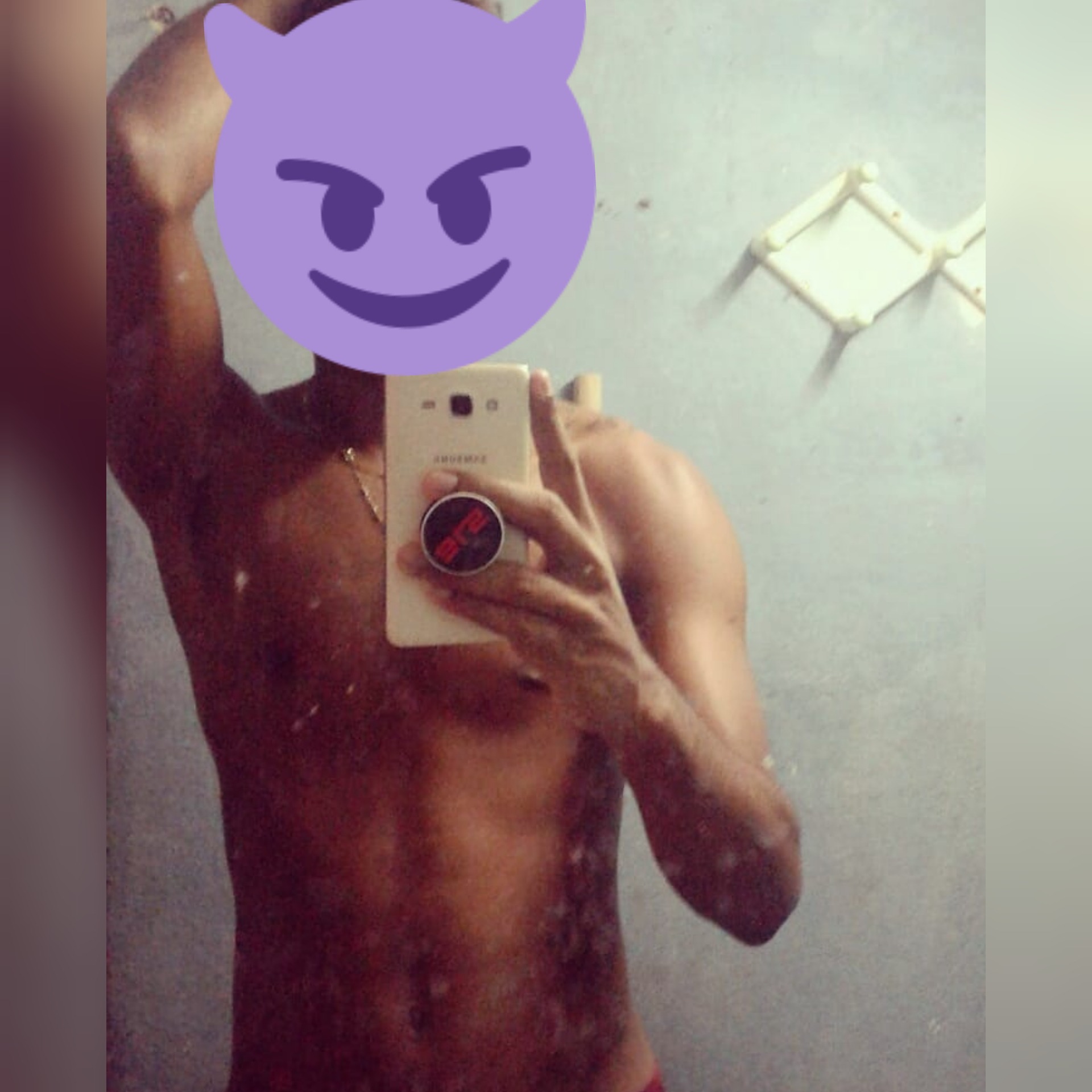 loverfans The_free_99 profile photo. The_free_99 18