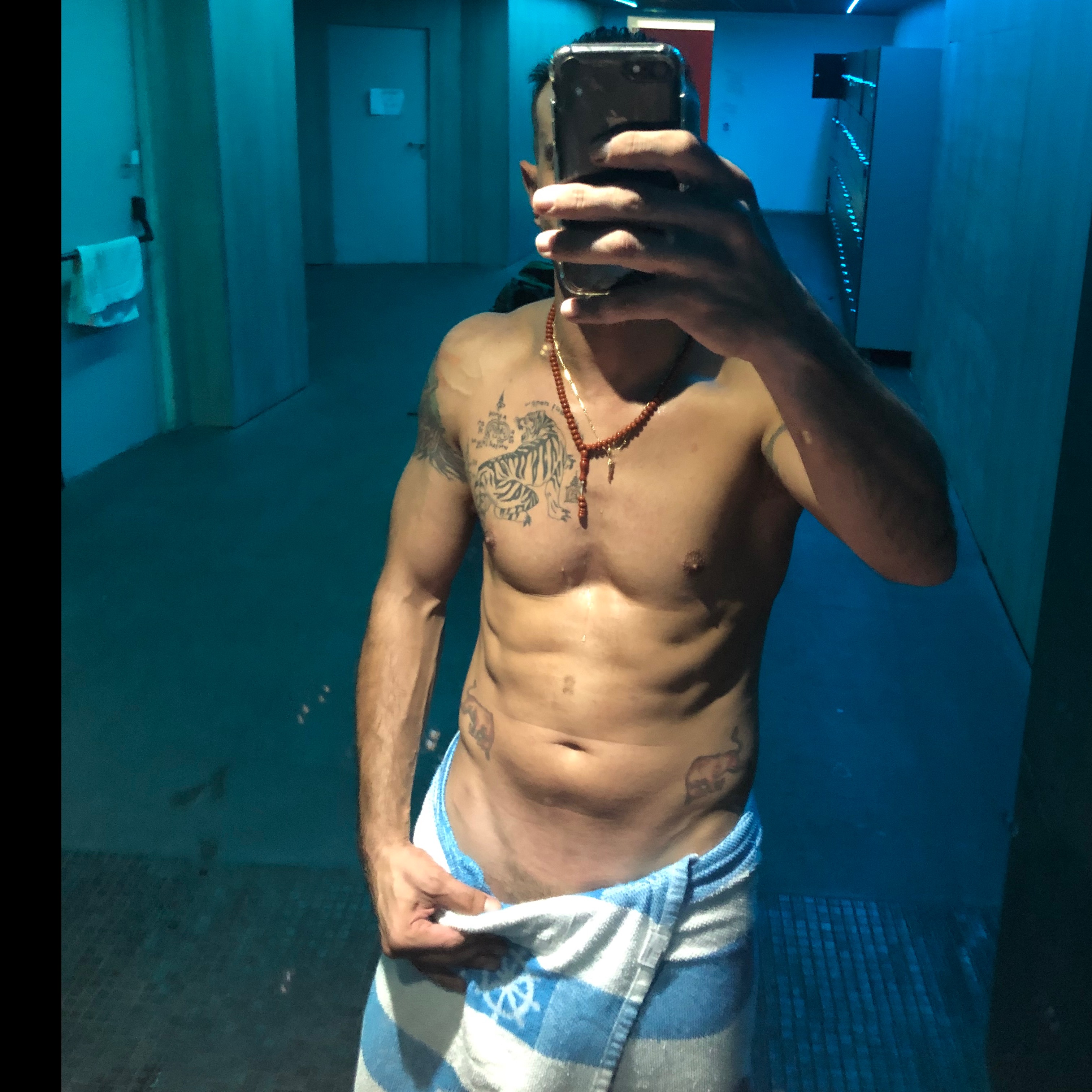 loverfans ViktorMT profile photo. ViktorMT 27