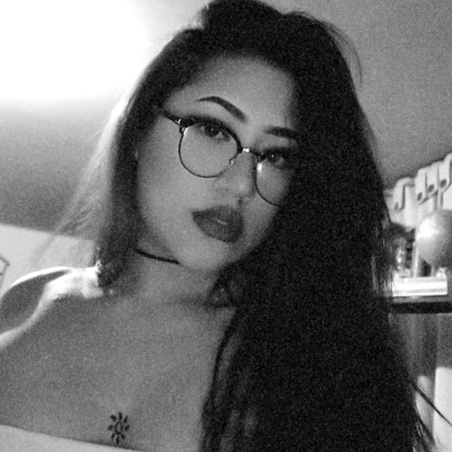 loverfans Violet_thorne22 profile photo. Violet_thorne22 15