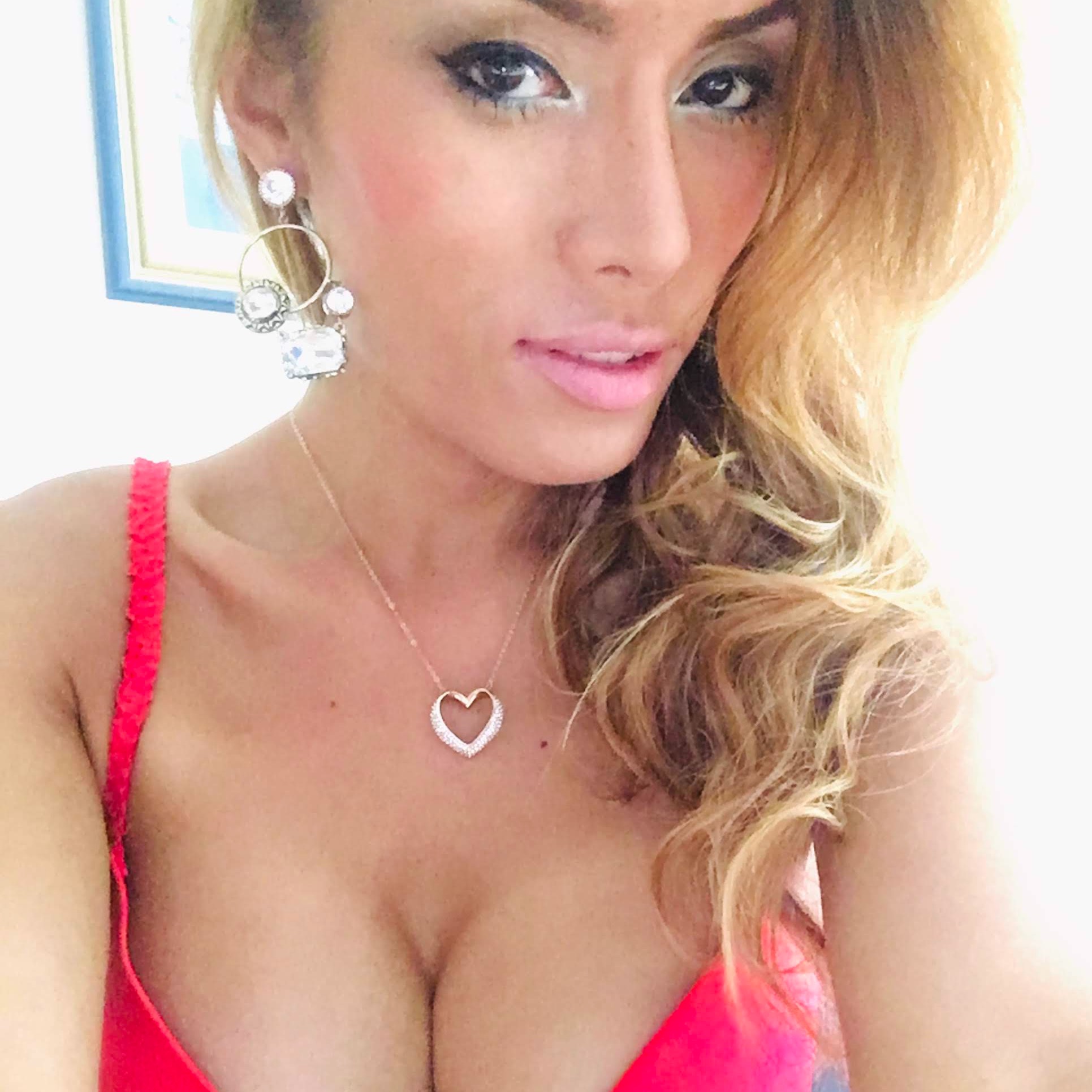 loverfans TS Angeliya Rose profile photo. TS Angeliya Rose 27