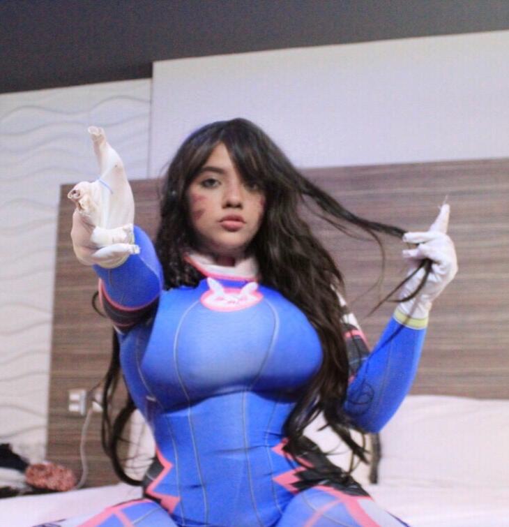 loverfans Cat profile photo. Cat 17