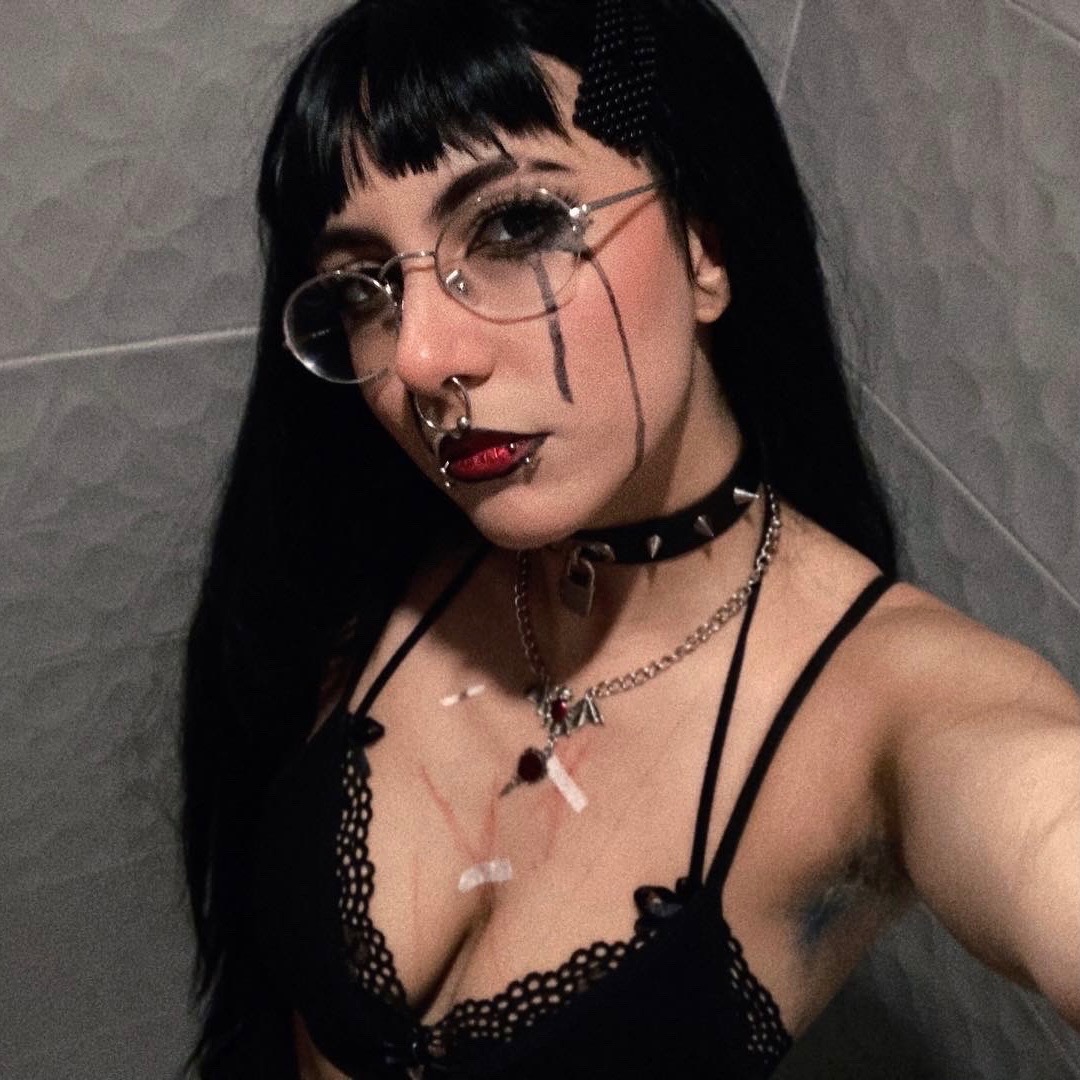 loverfans Itzel Sparrow profile photo. Itzel Sparrow 4