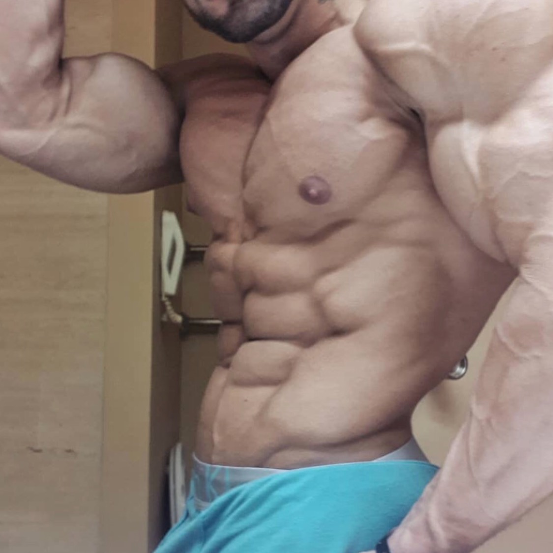 loverfans JOHN horny bodybuilder profile photo. JOHN horny bodybuilder 4