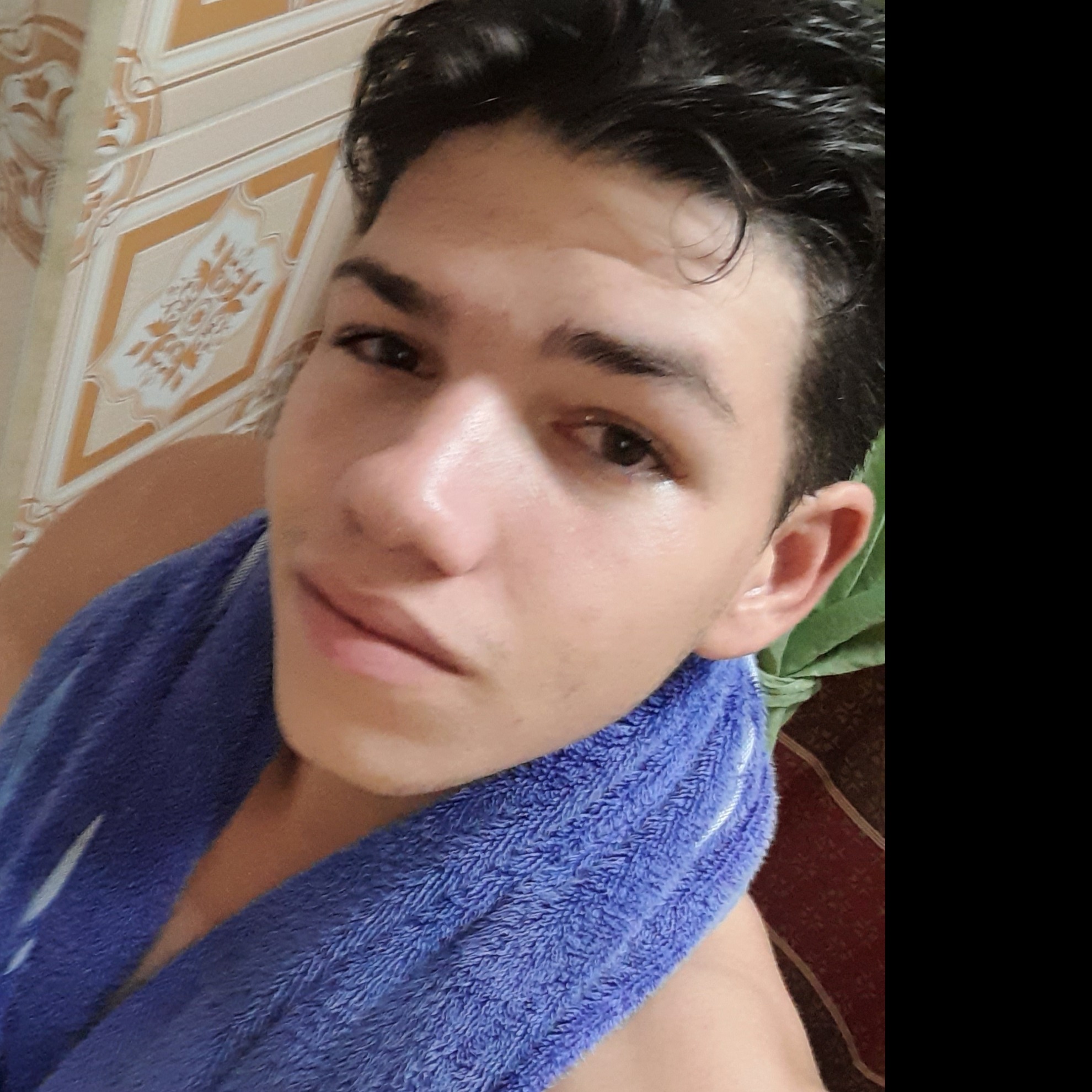 loverfans robimari2002 profile photo. robimari2002 12