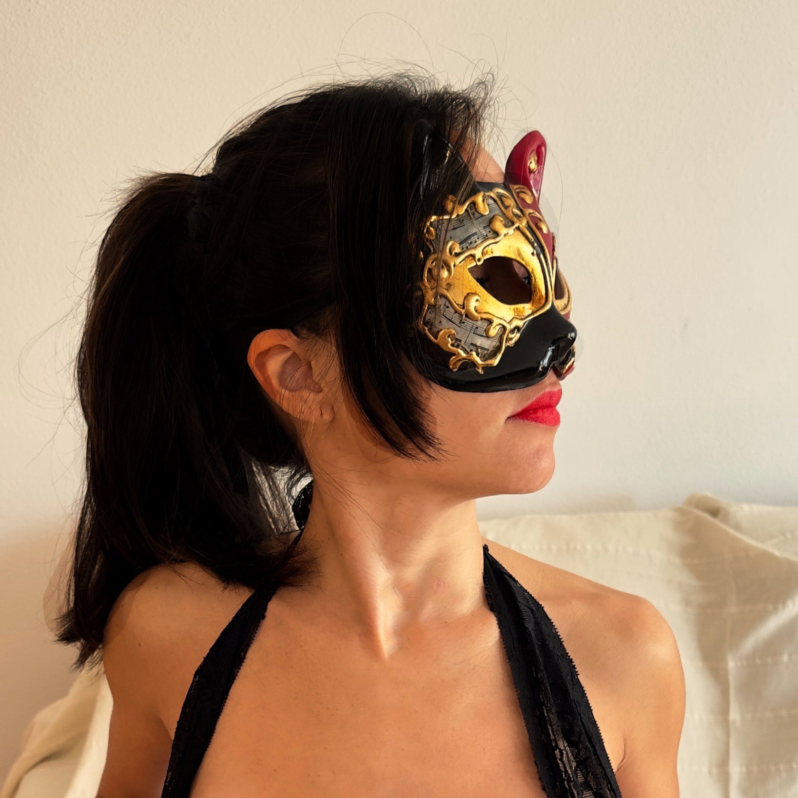 loverfans skinlovingonly profile photo. skinlovingonly 5