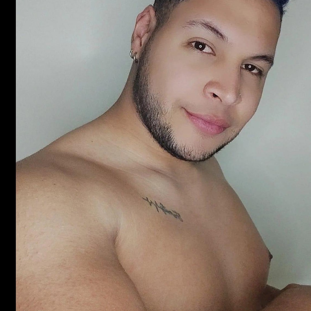 loverfans Nic profile photo. Nic 30