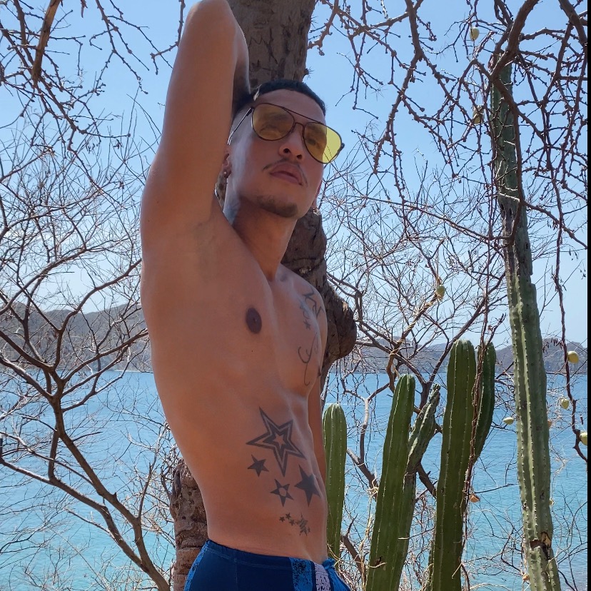 loverfans stivenroman181 profile photo. stivenroman181 21