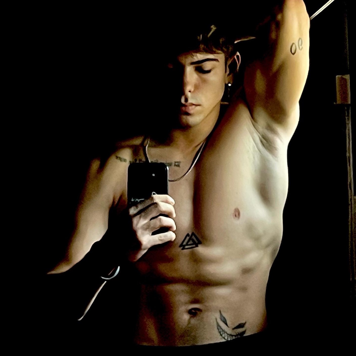 loverfans tonivlc6 profile photo. tonivlc6 30