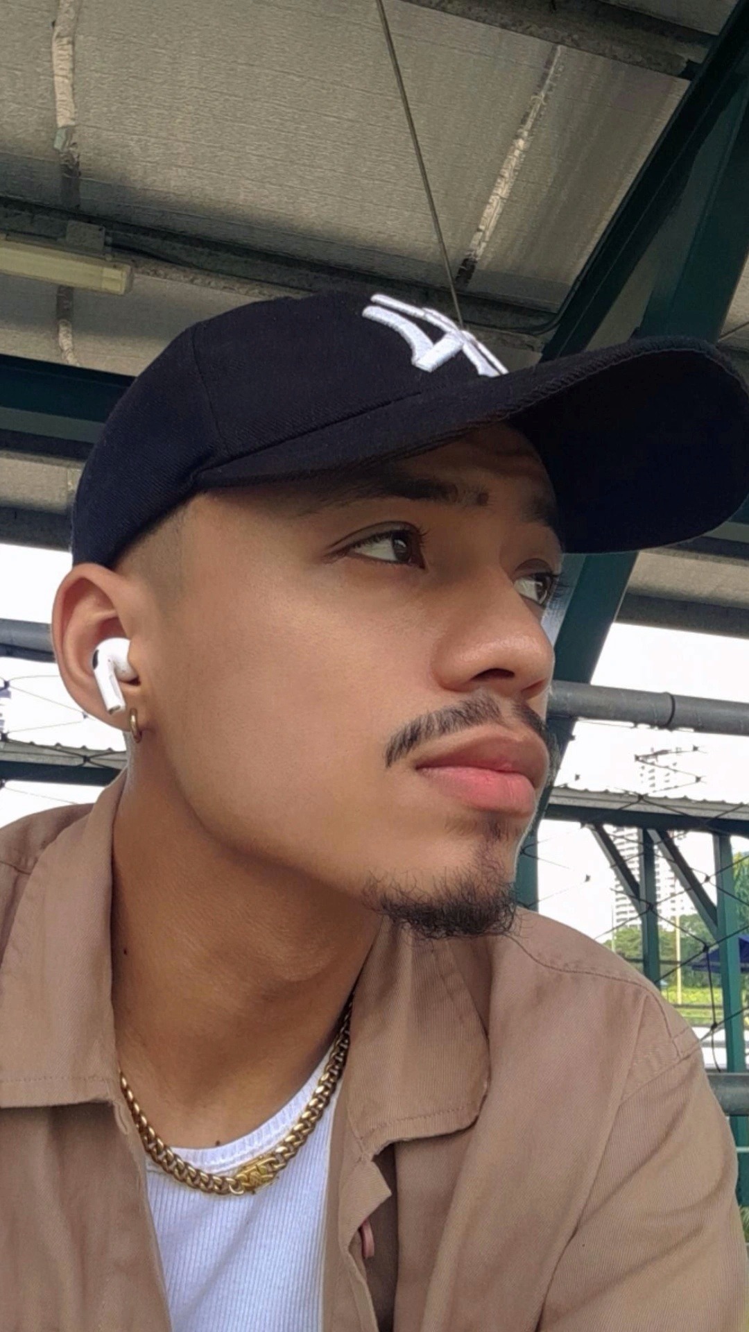 loverfans whoisAlbert profile photo. whoisAlbert 30