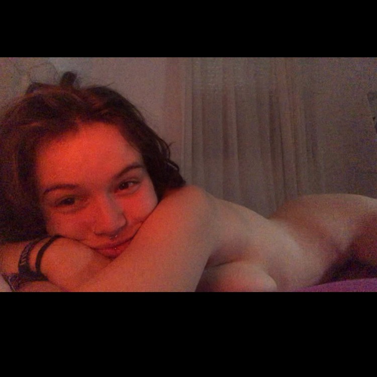 loverfans Miss Z profile photo. Miss Z 8